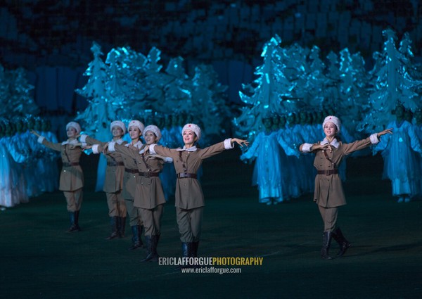 North Korean women dressed as soldiers during the Arirang mass games at may day stadium, Pyongan Province, Pyongyang, North Korea